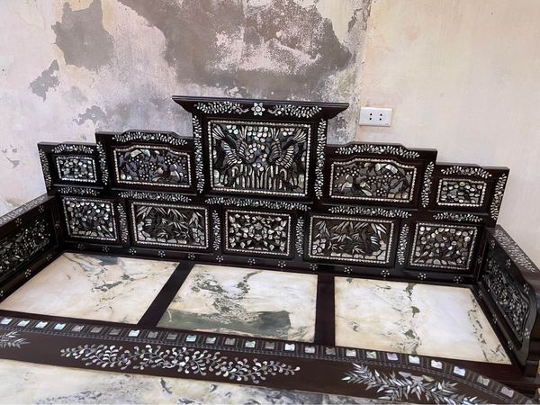 GHE-NGU-SON-CAN-OC-SIN-GA-PO-TU-DIEN